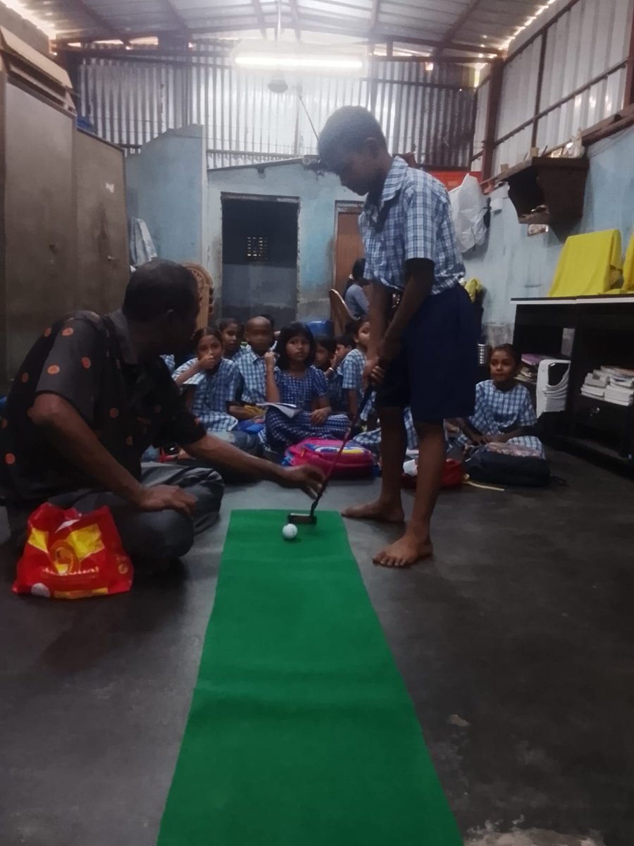 IBhalotia's tweet image. Golf session for the students of Sarada Prathamik Vidyalaya, Bagbazar. ✨
 #CSR #csrproject#saibabasevashramandyogaresearch #shortgolf #ChampionForLife