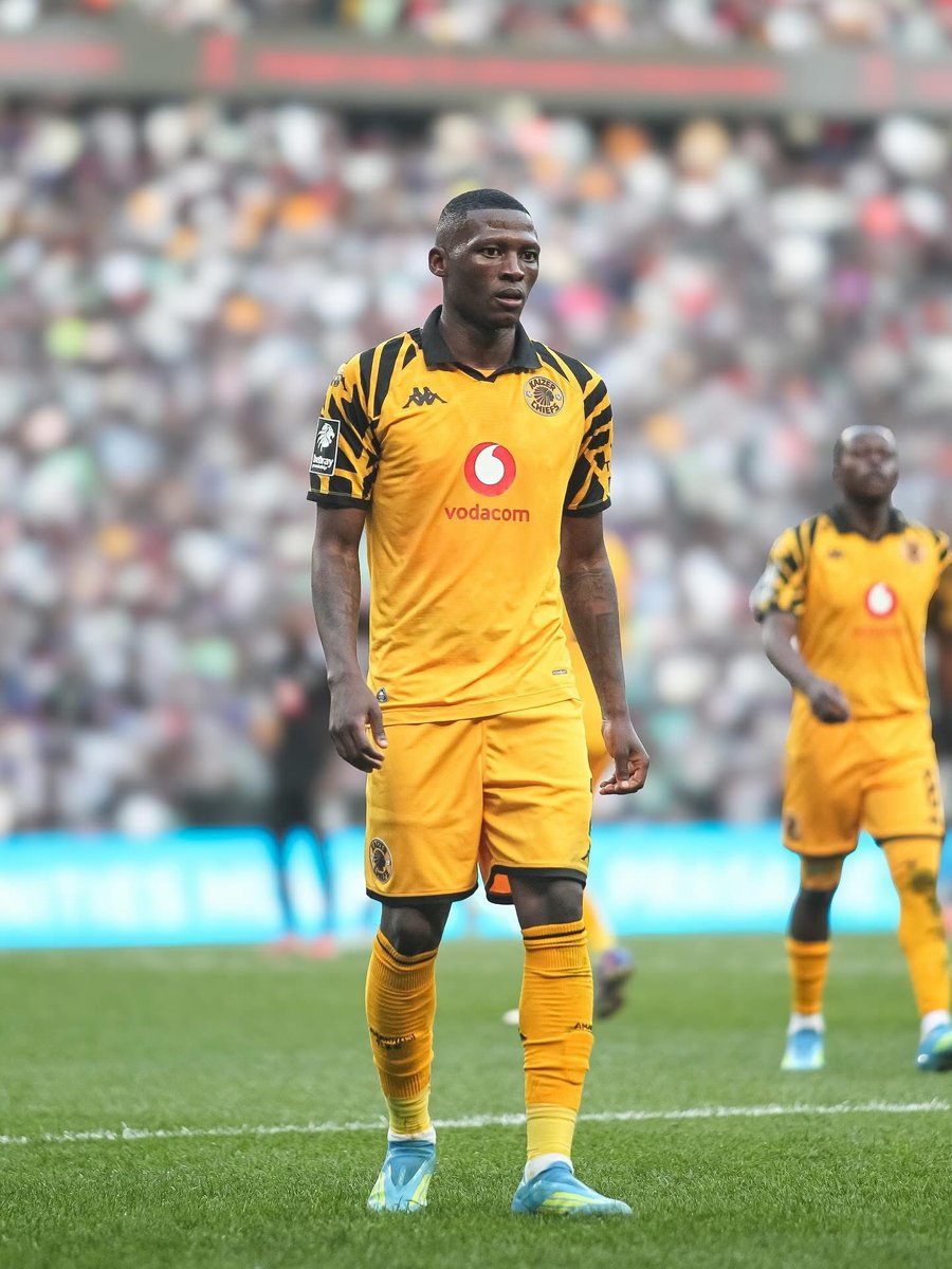 Fisto wa le Khosi❤️✌🏻 tweet media