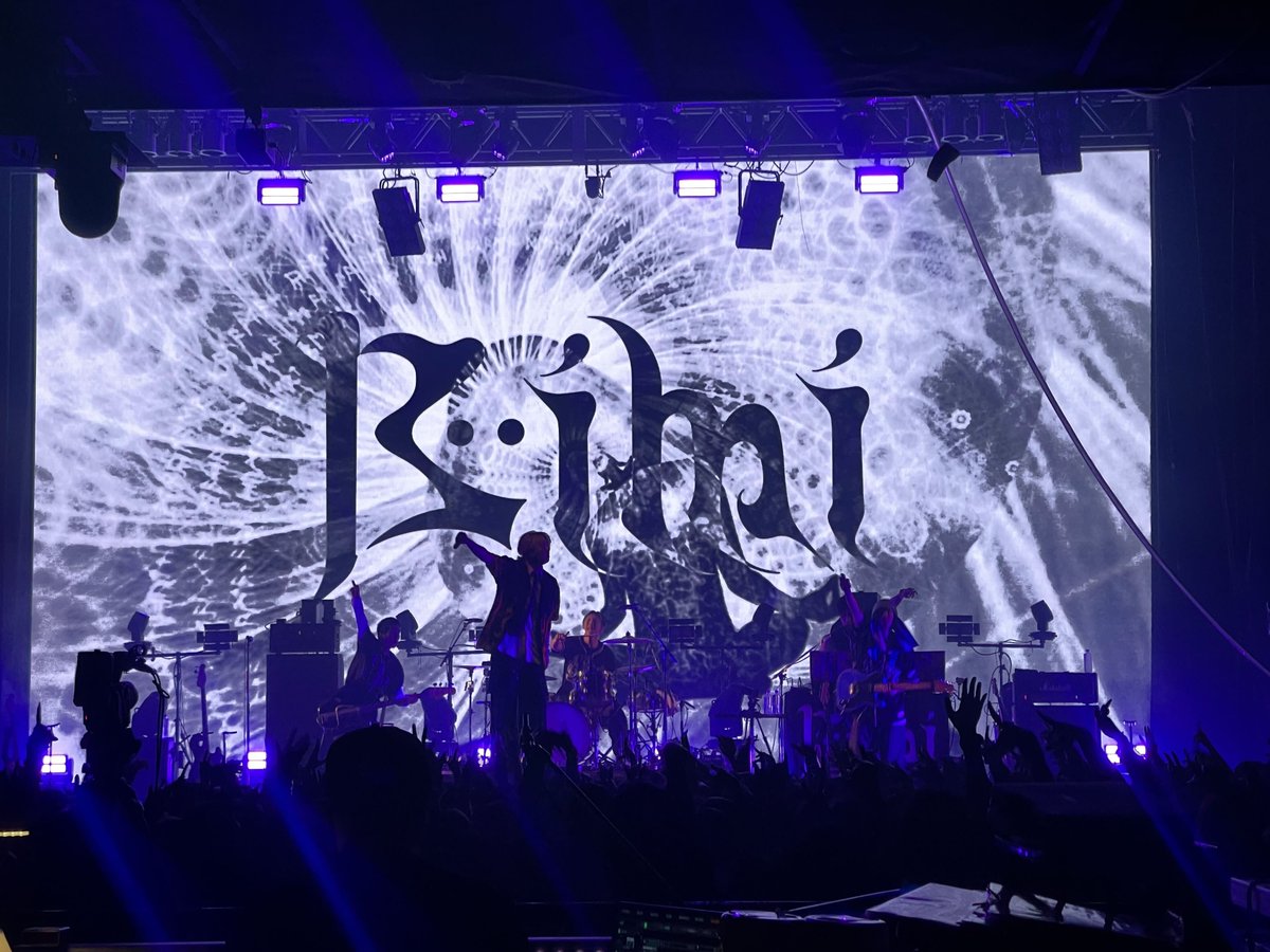 huez（ヒューズ） tweet media