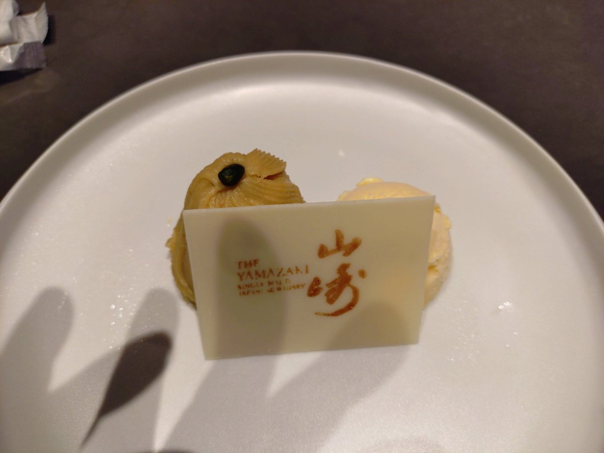 K-Hash🇯🇵🤝🇺🇸(ウユニ塩湖行きてぇ🌸🌸) tweet media