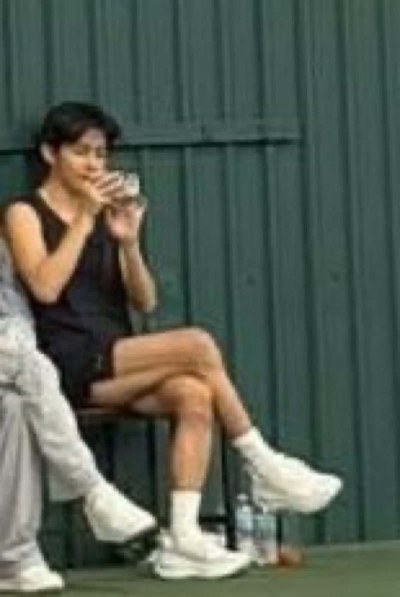 yaya ★ 28/10 tweet media