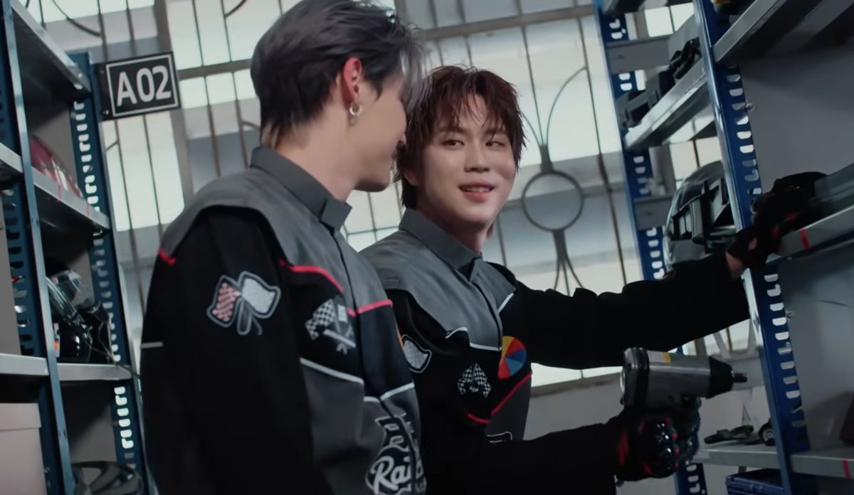 Support.Fish tweet media