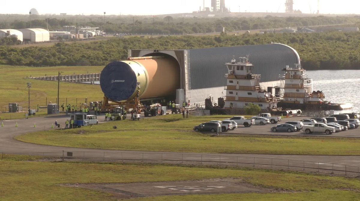 DutchSpace tweet media