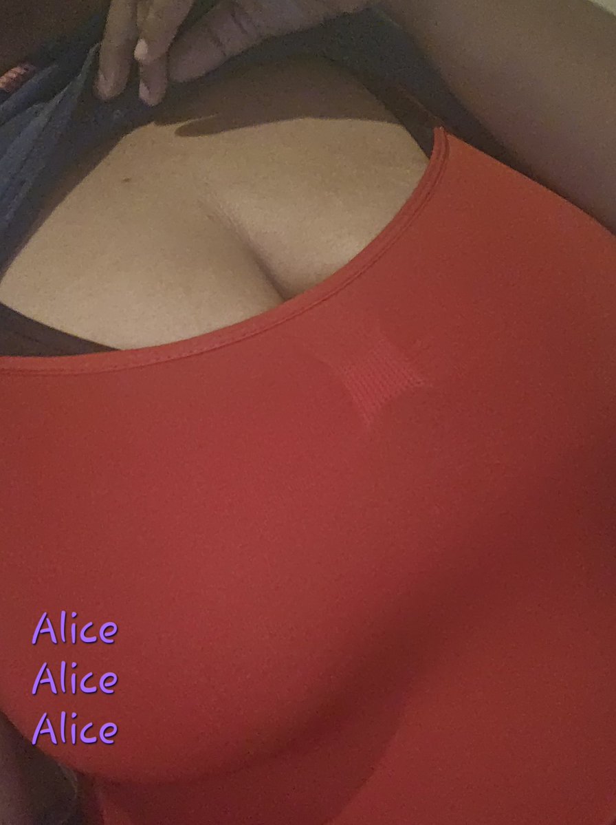 Alice_cos tweet media