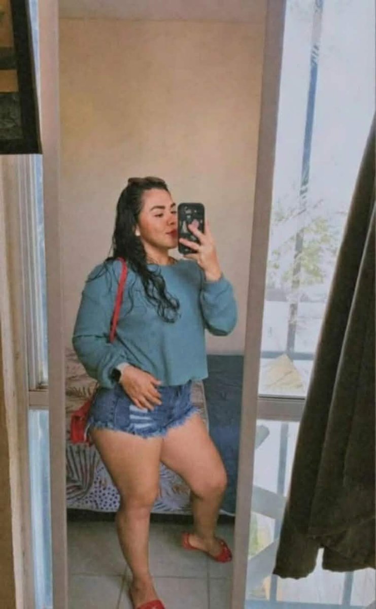 voyeur Fred tweet media