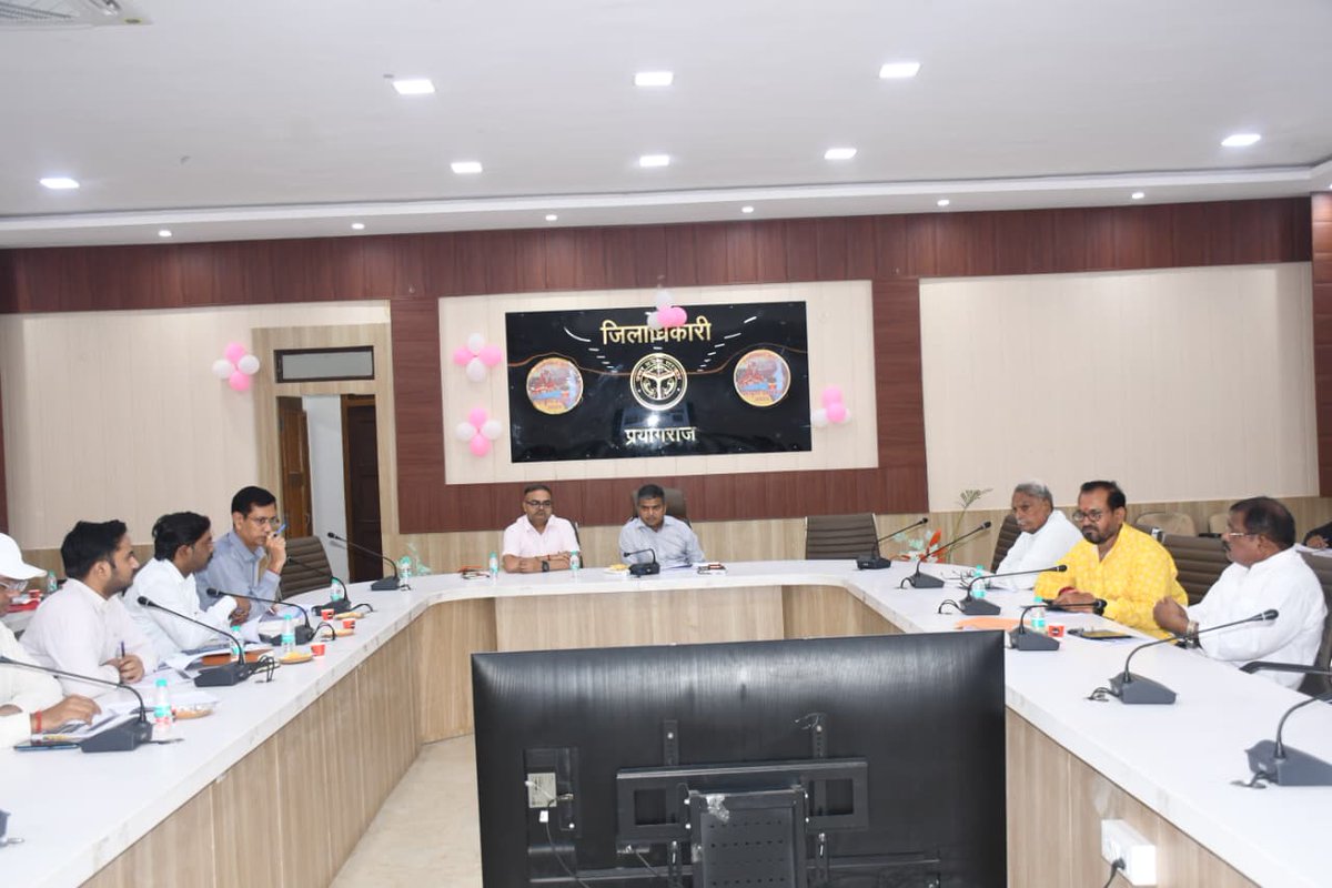 DM Prayagraj tweet media