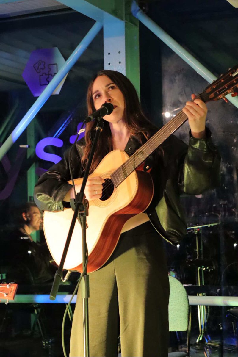 NatalieMcCool's tweet image. ONLINE TICKETS SOLD OUT‼️‼️

you heard me folks 🫨 
only a handful of tickets left on the door for @hobokiosk Liverpool this evening so if ya want IN on this 𝓶𝓪𝓰𝓲𝓬𝓪𝓵 𝓮𝔁𝓹𝓮𝓻𝓲𝓮𝓷𝓬𝓮 get there 7:30pm! 

see ya there ✨

#singersongwriter #liverpool #concert