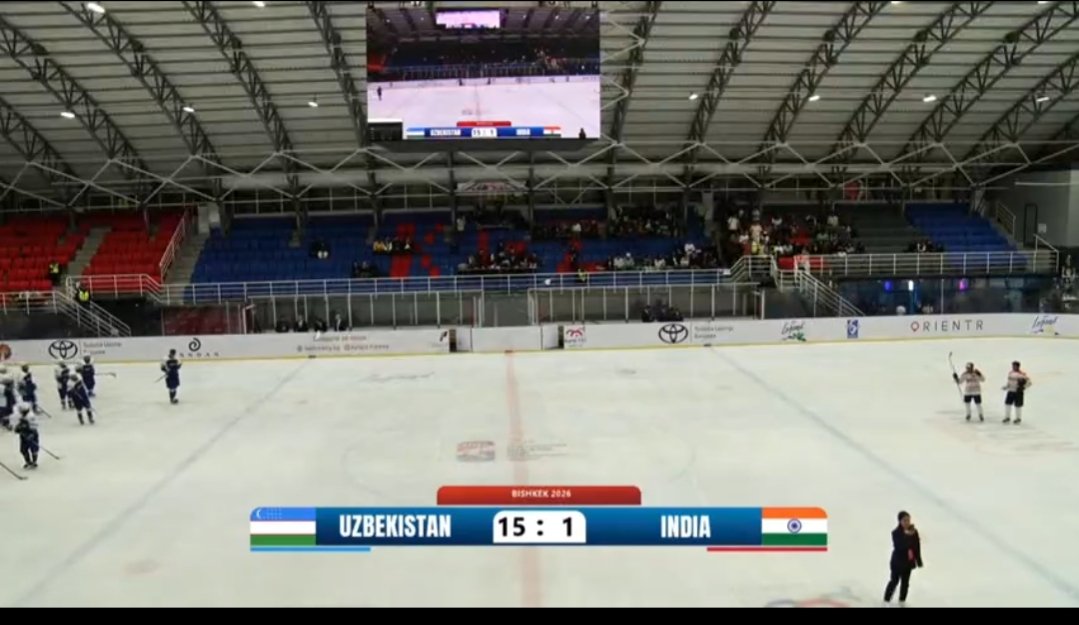NavinSports's tweet image. A tough loss for the Indian U18 Team Against Division IIIA U18 World Champions Uzbekistan (1-15) in 2nd Group match of U18 Ice hockey Asian Cup!!

A tough outing for India btw motive remains the same to improve &amp;amp; play better next edition!! 

Next 🇲🇴 on 30th !! 

#ICeHockey