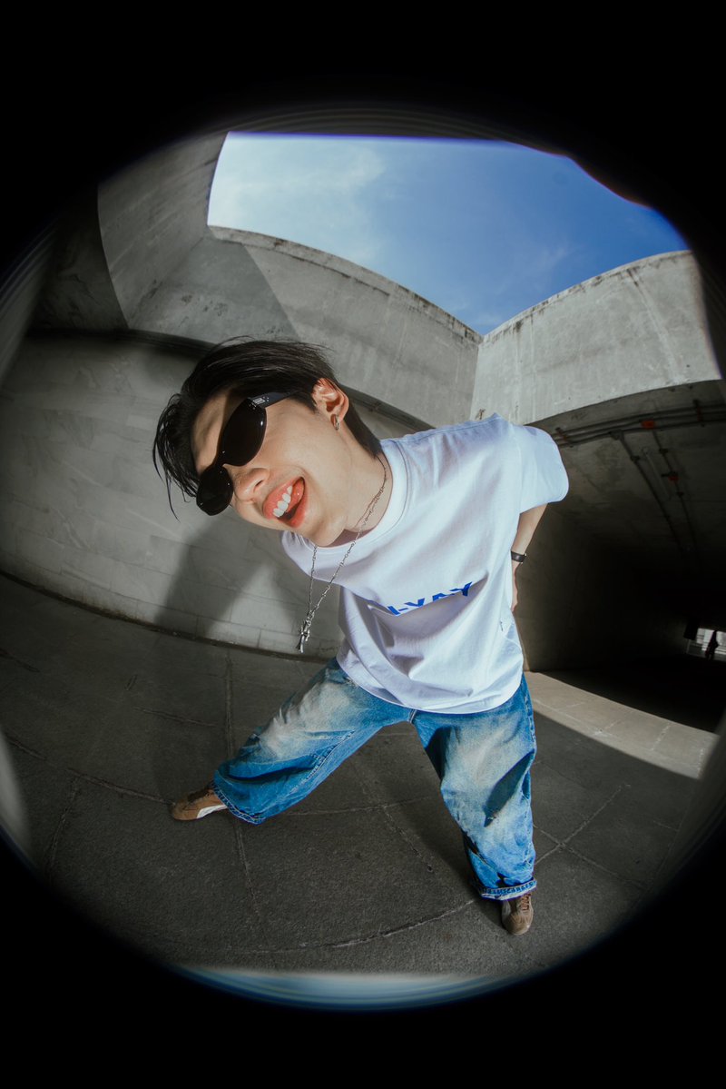 อู๋ท้าน้าบูน tweet media