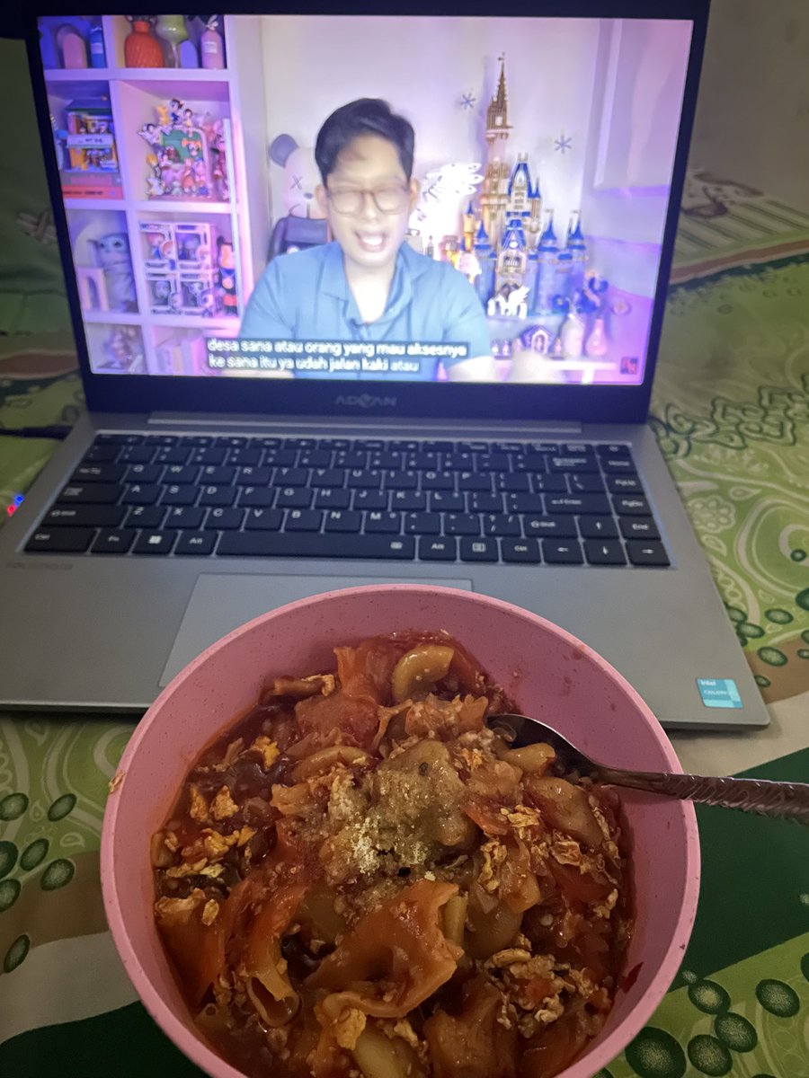 duridut🚶 tweet media