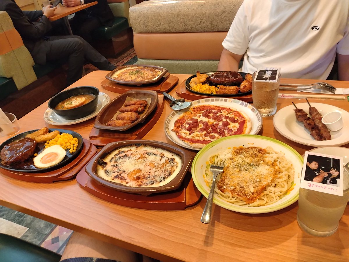 けーた tweet media