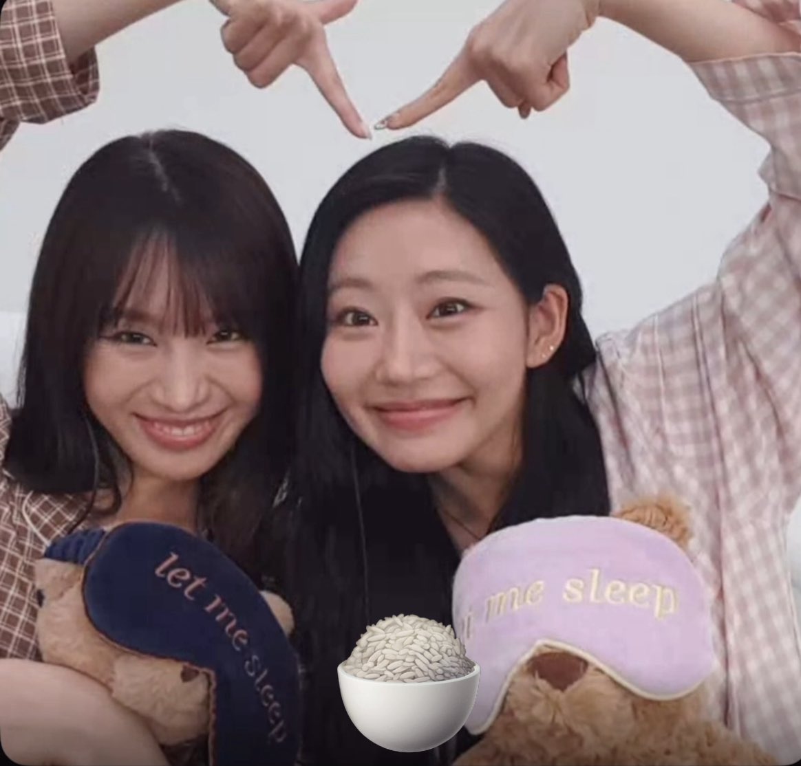 260428 SW #쥴리 #나띠
오늘 파자마 쥴띠 진짜 너무너무 귀여워