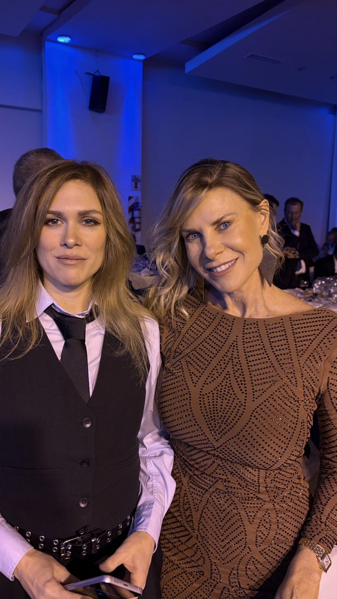 Un Dólar tweet media