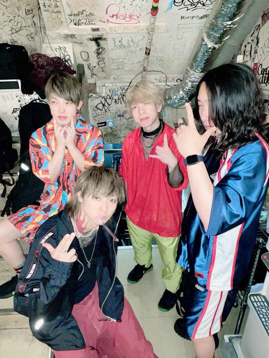 トラケミスト OFFICIAL tweet media