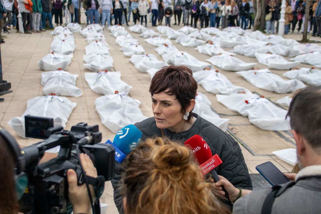 LAB SINDIKATUA tweet media