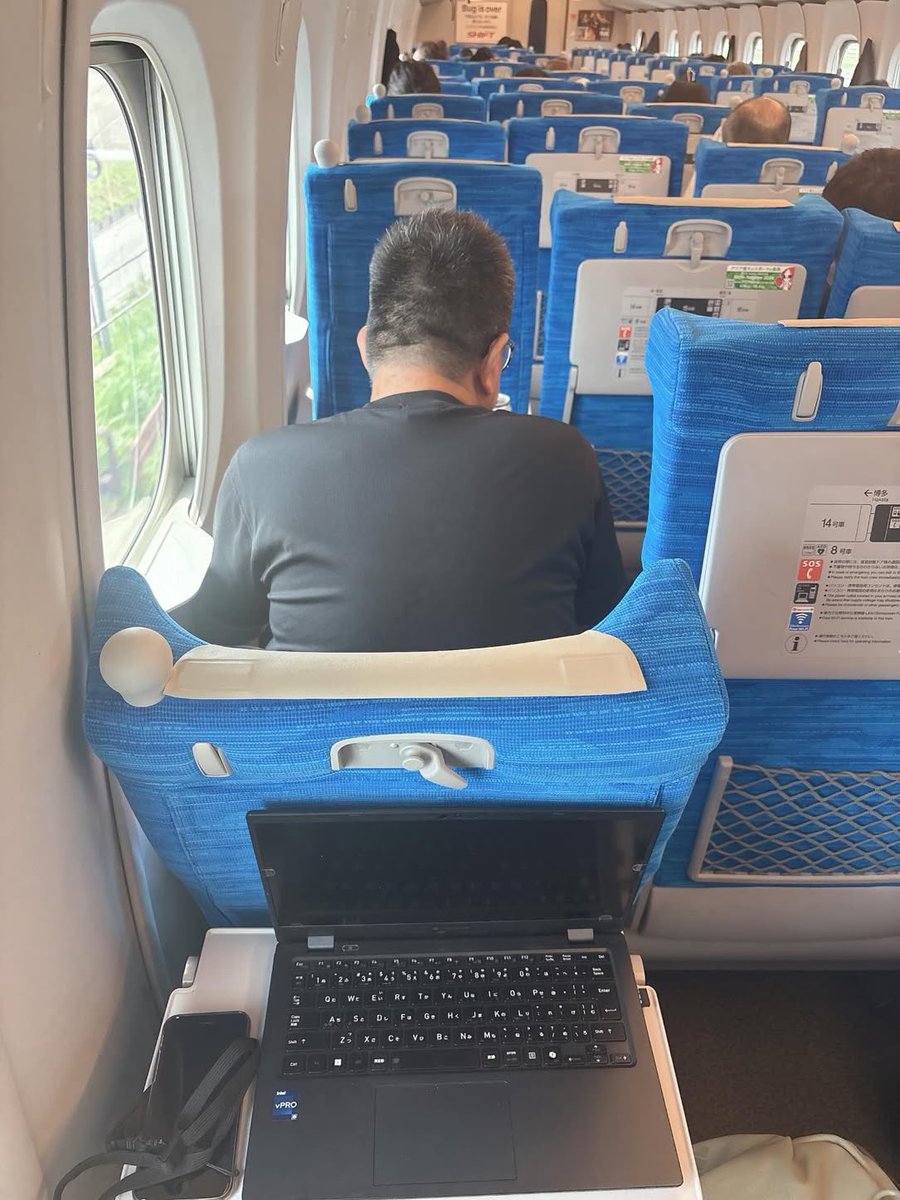 ネットで話題の動画 tweet media