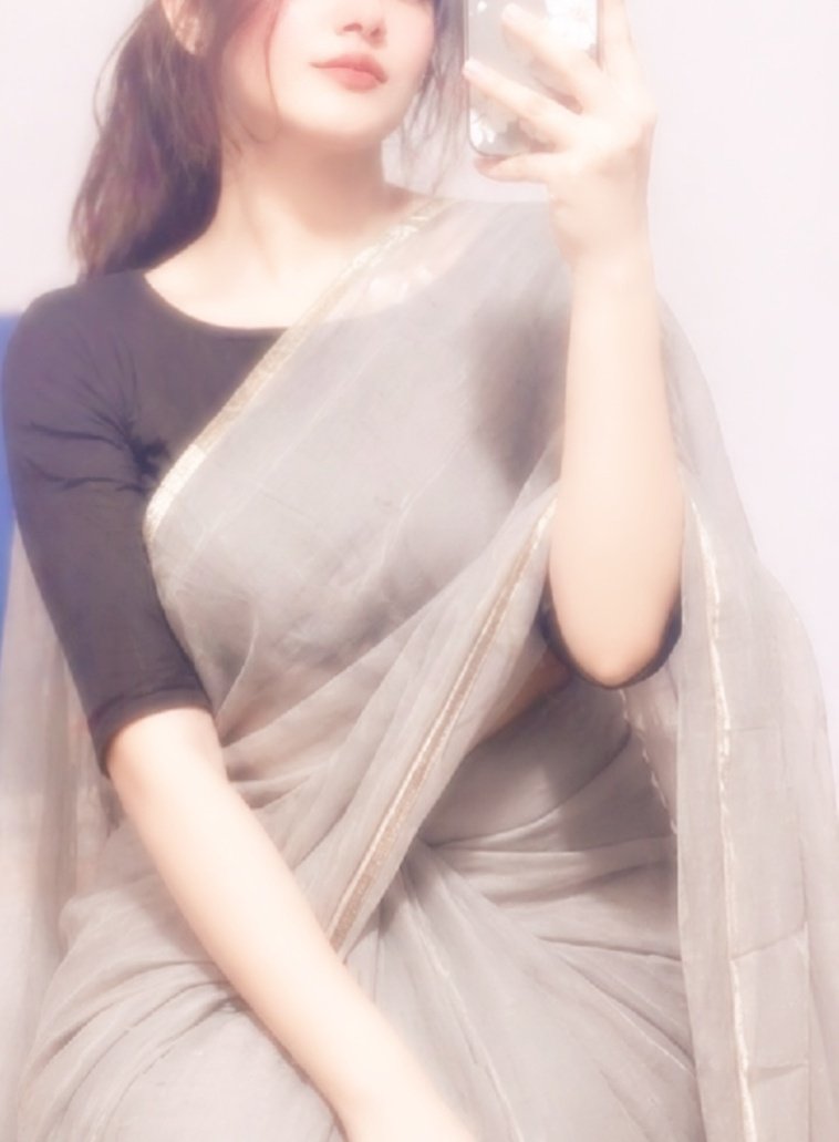 eline✯ tweet media