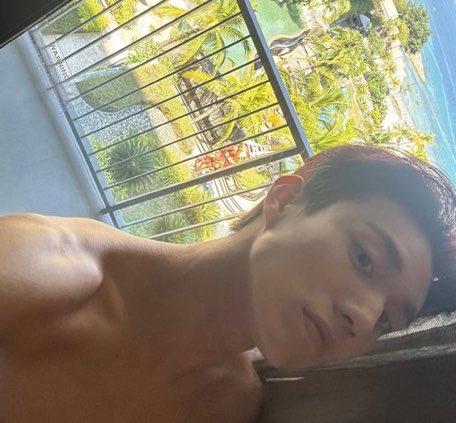 Gio ^_−☆ tweet media