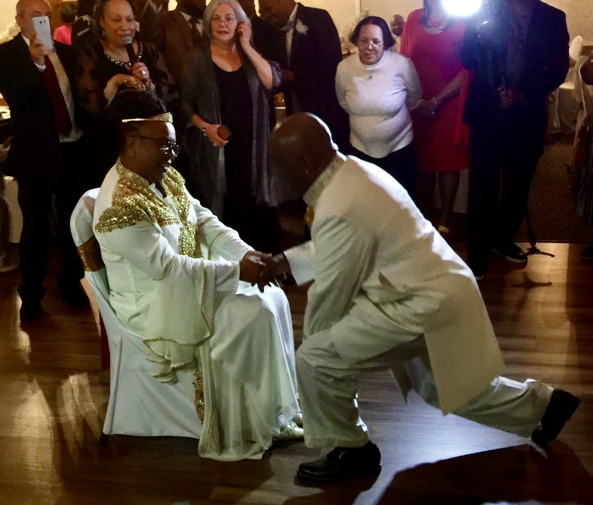 sonnylee2's tweet image. Throwback Tuesday attending Gregg &amp;amp; Cheryl Wedding 💒💒
#throwbacktuesday #wedding #bekind