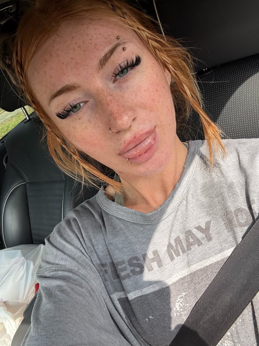 alexawifeyy's tweet image. do yall like the fit?
#content