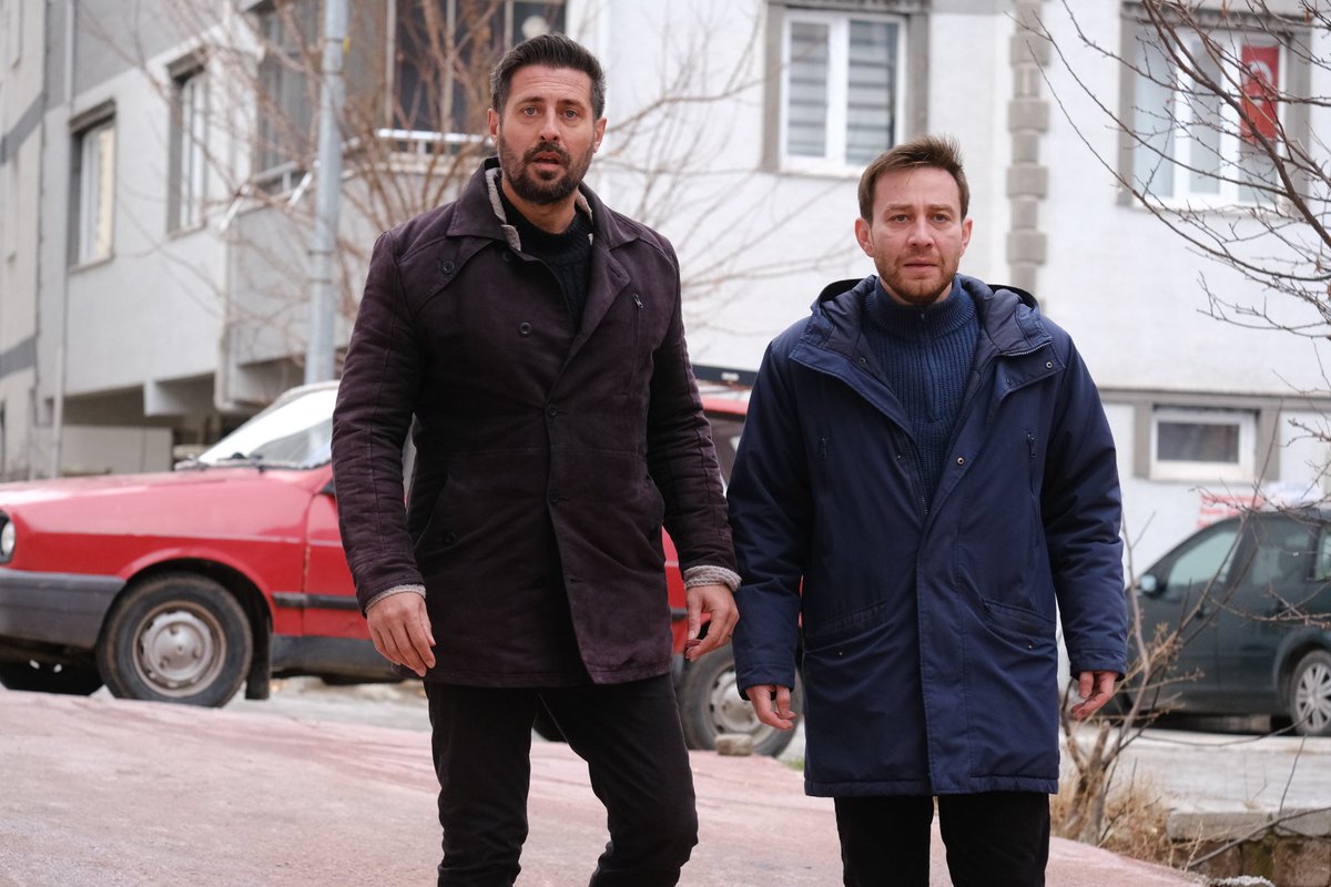 kahvegokyuzu's tweet photo. #SemihErtürk & #SerkanKuru
#VeyKen #GönülDağı | #SemSer https://t.co/z9hlvTzKpB