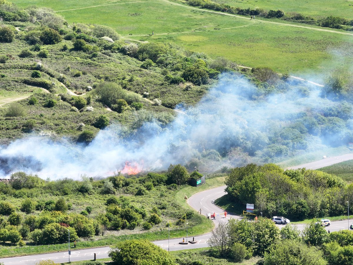 brightonsnapper's tweet image. East Sussex Fire mobilised to Sheepcoate Valley #Brighton, quickly extinguished :-) @EastSussexFRS  more on @brightonargus