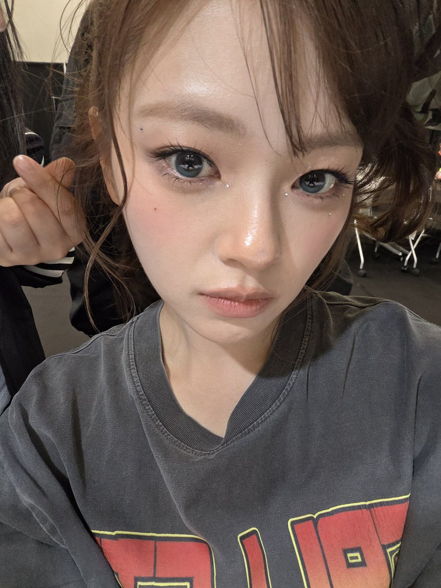 유바다 tweet media