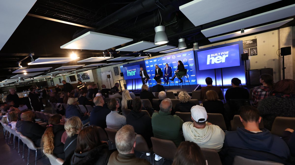 Brighton & Hove Albion tweet media