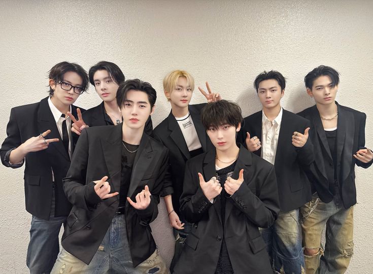 sena🎗️ «enhypen ıs seven» tweet media