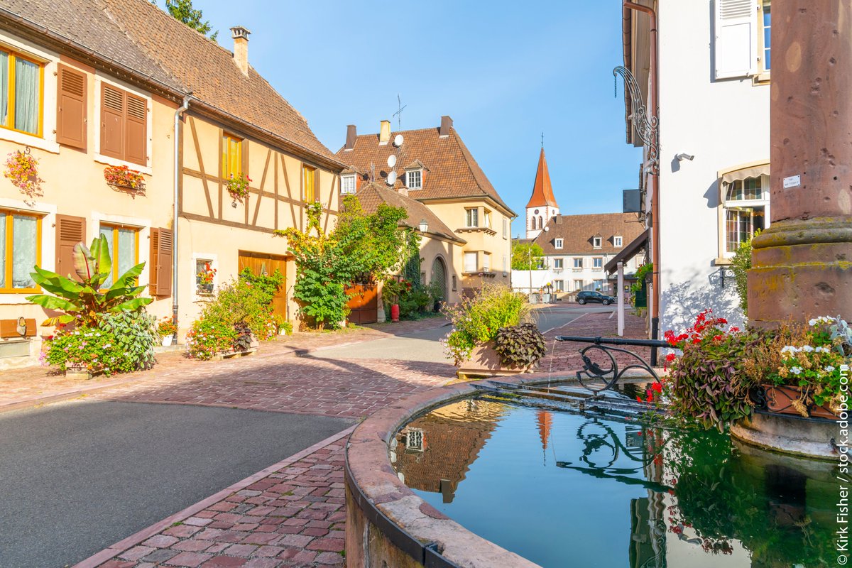 Alsace's tweet photo. Cap sur Ammerschwihr pour la première étape de la Tournée des Terroirs, au cœur du Grand Cru Kaefferkopf.  https://t.co/HpTiabri4q #AlsaceRocks #Alsace L'abus d'alcool est dangereux pour la santé, à consommer avec modération. https://t.co/4P6arwSSCz