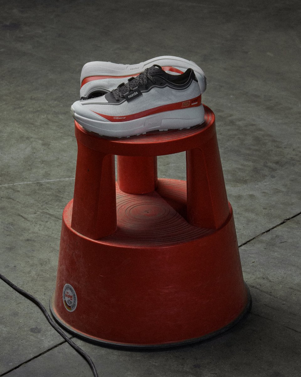 FOOTDISTRICT tweet media