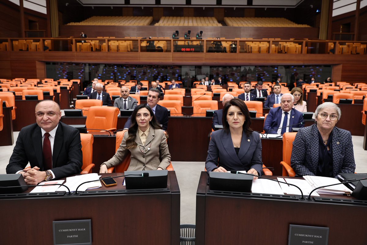 📍TBMM

Bir gün, bir ay, bir yıl bile emeklilik için fazladan bekletilmek haksızlık değil de nedir? Hele ki 17-20 yıl gibi akıl almaz süreler... Bu adaletsizlik, milyonlarca vatandaşımızın hakkını gasp etmektir. 8 Eylül 1999 sonrası için kademe düzenlemesi yapılmadığı sürece