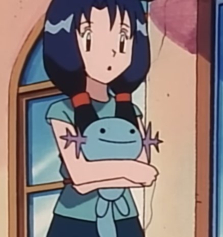 pokemonjewels's tweet photo. gently hold the wooper https://t.co/Pv2zZdVWw6