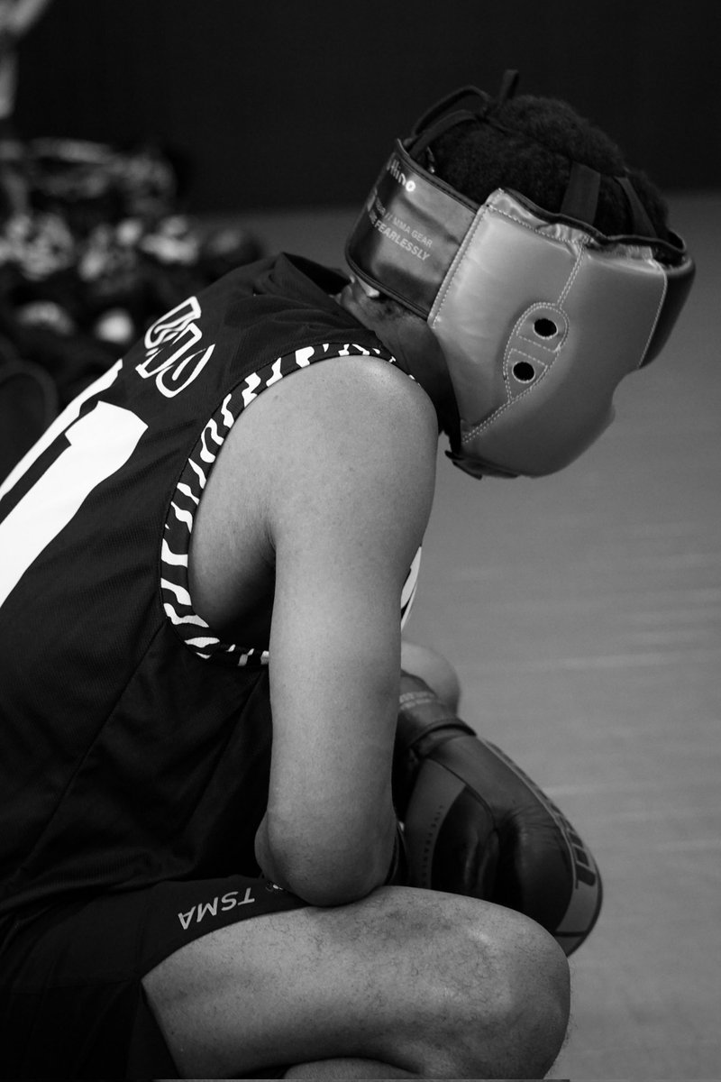 BCuttinoTSMA's tweet image. Push yourself. Because no one else will. #TuesdayMotivation #TuesdayThoughts #TuesdayVibes #TuesdayFeeling #TuesdayBlessings #Motivation #Inspiration #BlackExcellence #LifeLessons #Kickboxing #BOSSMODE #BOMBSANDDRAMA #TuneUpCrew 

📸: @KarissasKapture