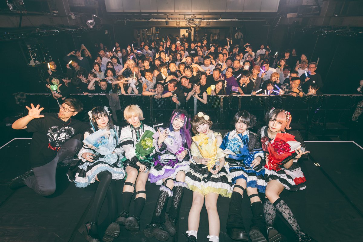 PASTEL RADIO tweet media