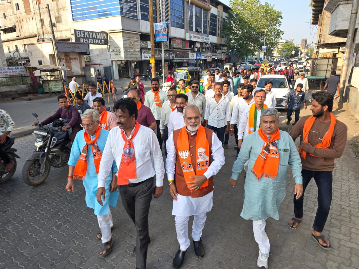 Prakash Modi tweet media