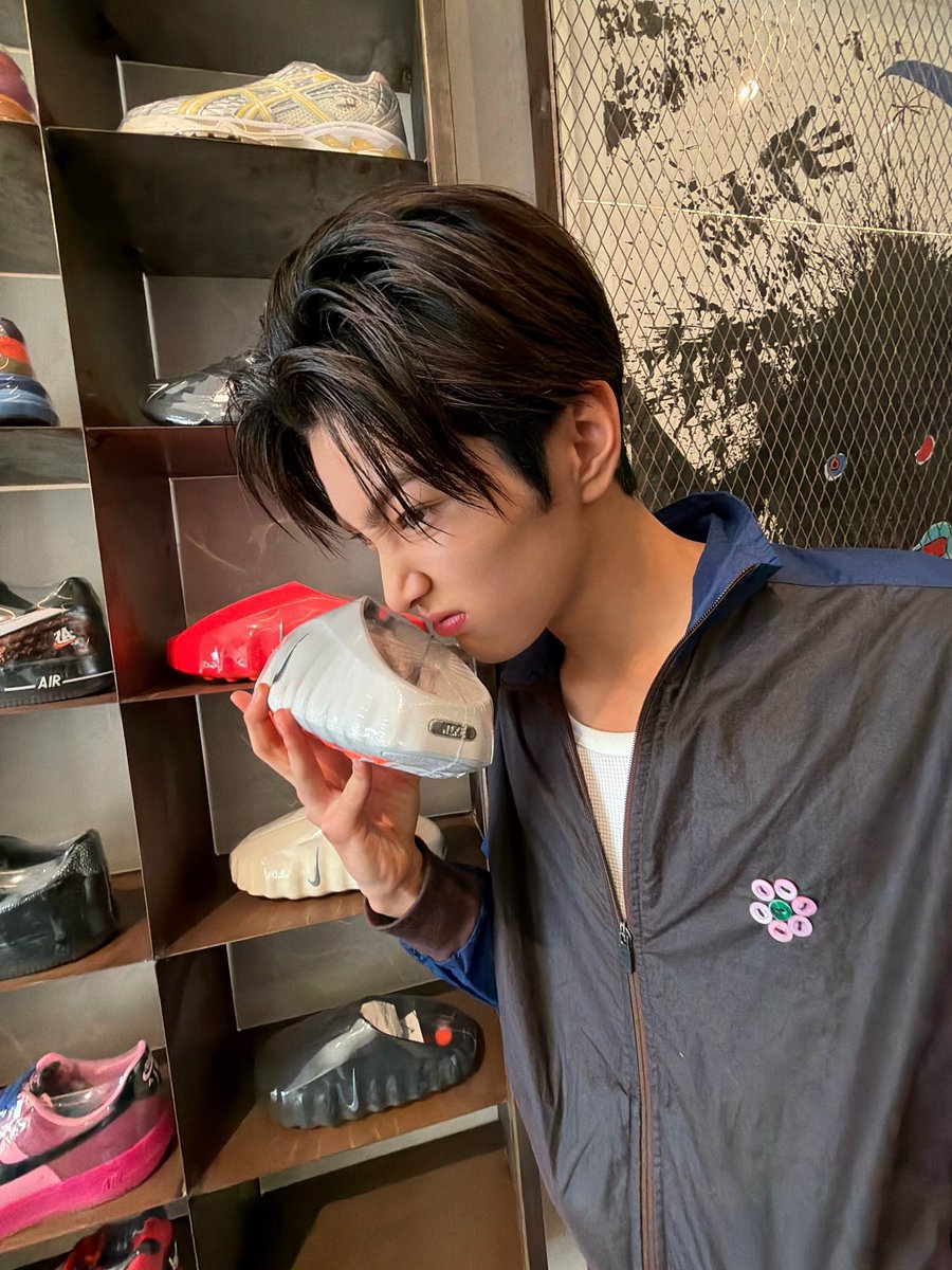 260428 | KEONHO Instagram Update

#KEONHO #건호