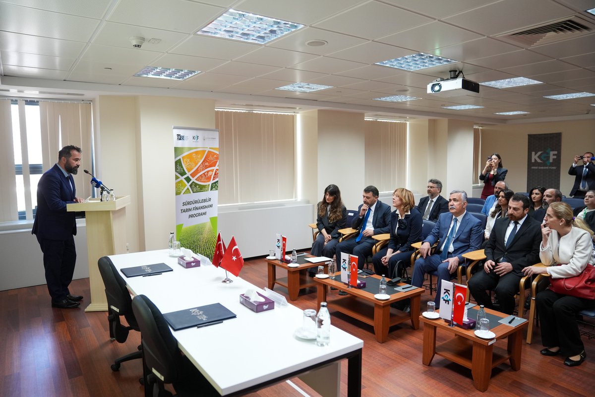 AA Ekonomi Finans tweet media