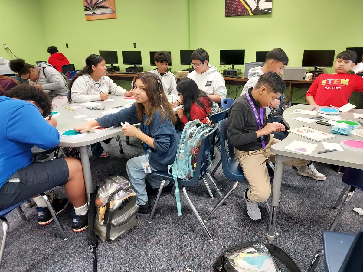 Olle Middle School Library tweet media