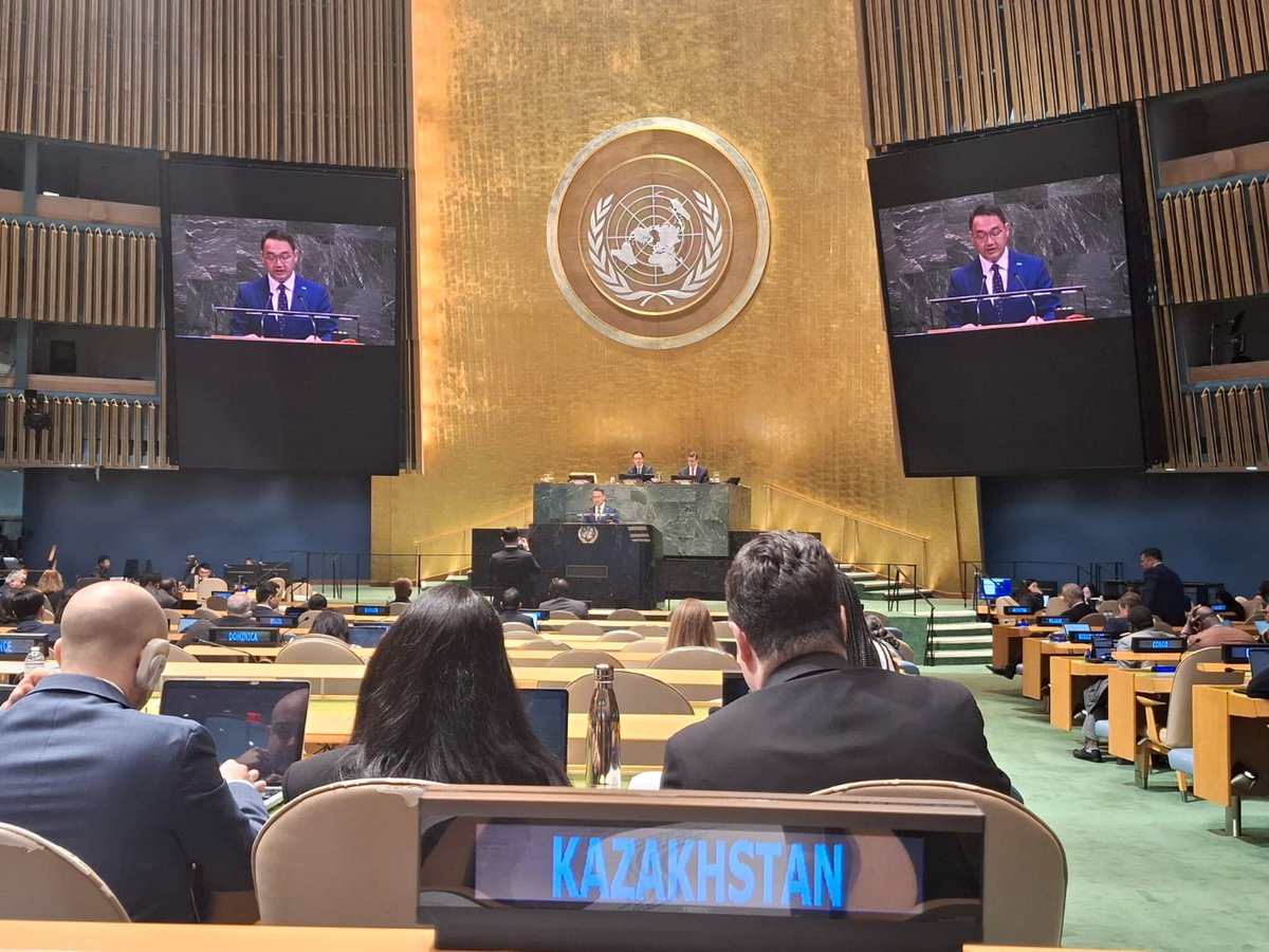 🇰🇿 delegation addressed 11 NPT RevCon:

The credibility of the NPT depends on the balanced &amp; full implementation of its three pillars.

We recall the initiative of President Kassym-Jomart Tokayev to relaunch high-level dialogue among nuclear-weapon States.

#2026NPTRevCon