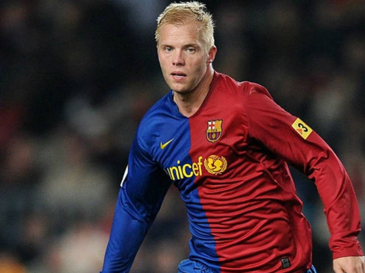 أوليه برشلونة tweet media