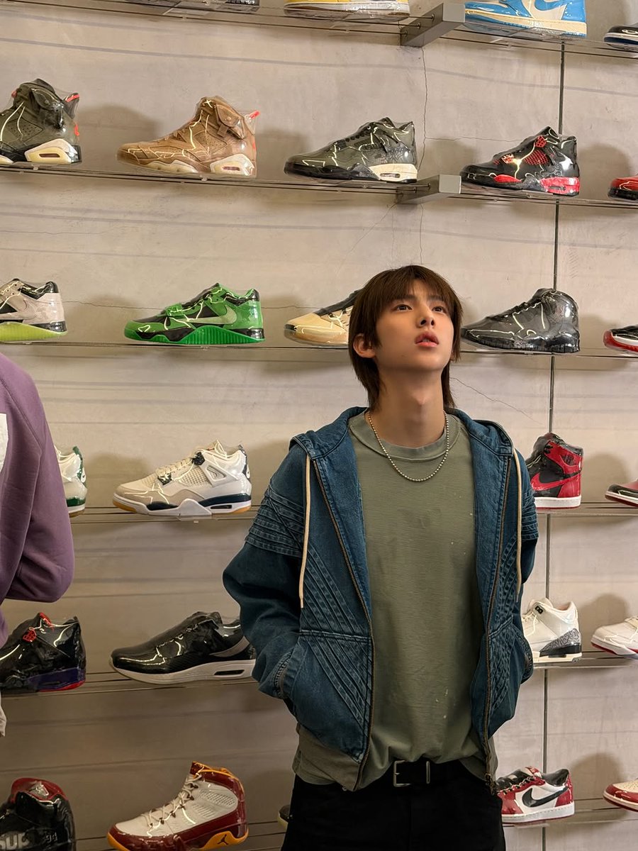 훈틴 아카이브 tweet media