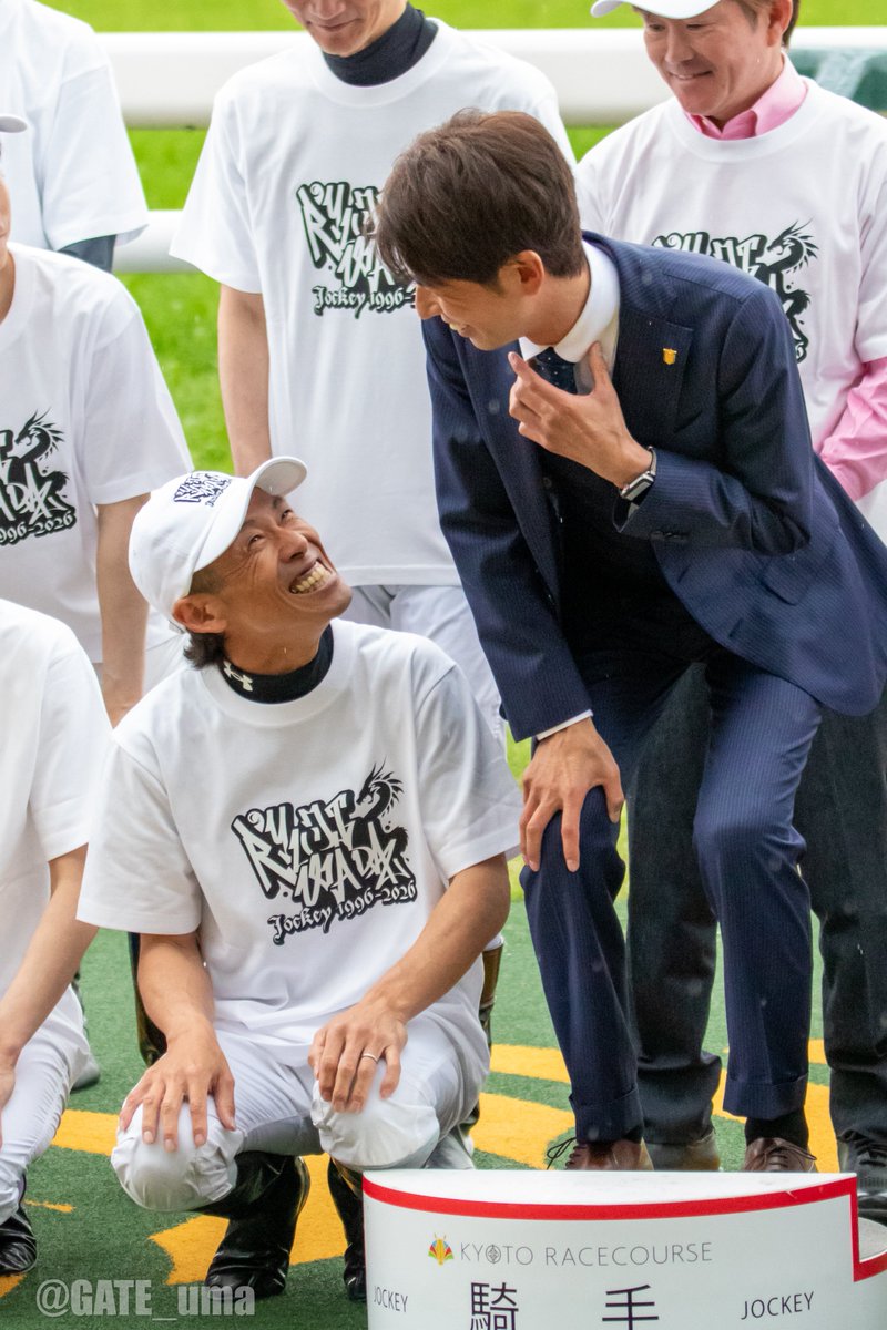 GATE_uma's tweet photo. フルキチさんの笑顔が素敵すぎる笑
和田竜厩舎とフルキチさんの12期コンビは是非見たいですなあ https://t.co/R5Lhnrrlml