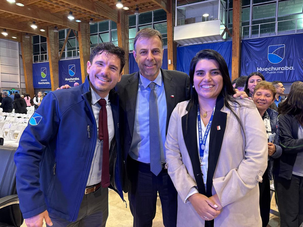 SeremiSaludRM's tweet photo. La Seremi de Salud RM, Pía Venegas, participó en la Cuenta Pública 2026 🙌🏻🏢 de la @mun_huechuraba, liderada por su alcalde, Max Luksic.

En la instancia participó el delegado @DPR_RM, Germán Codina, la Seremi de @seremimdsrm, Kattia Durán y de @MMAMetropolitan, Gonzalo Cruces. https://t.co/SBdRSXCf3S