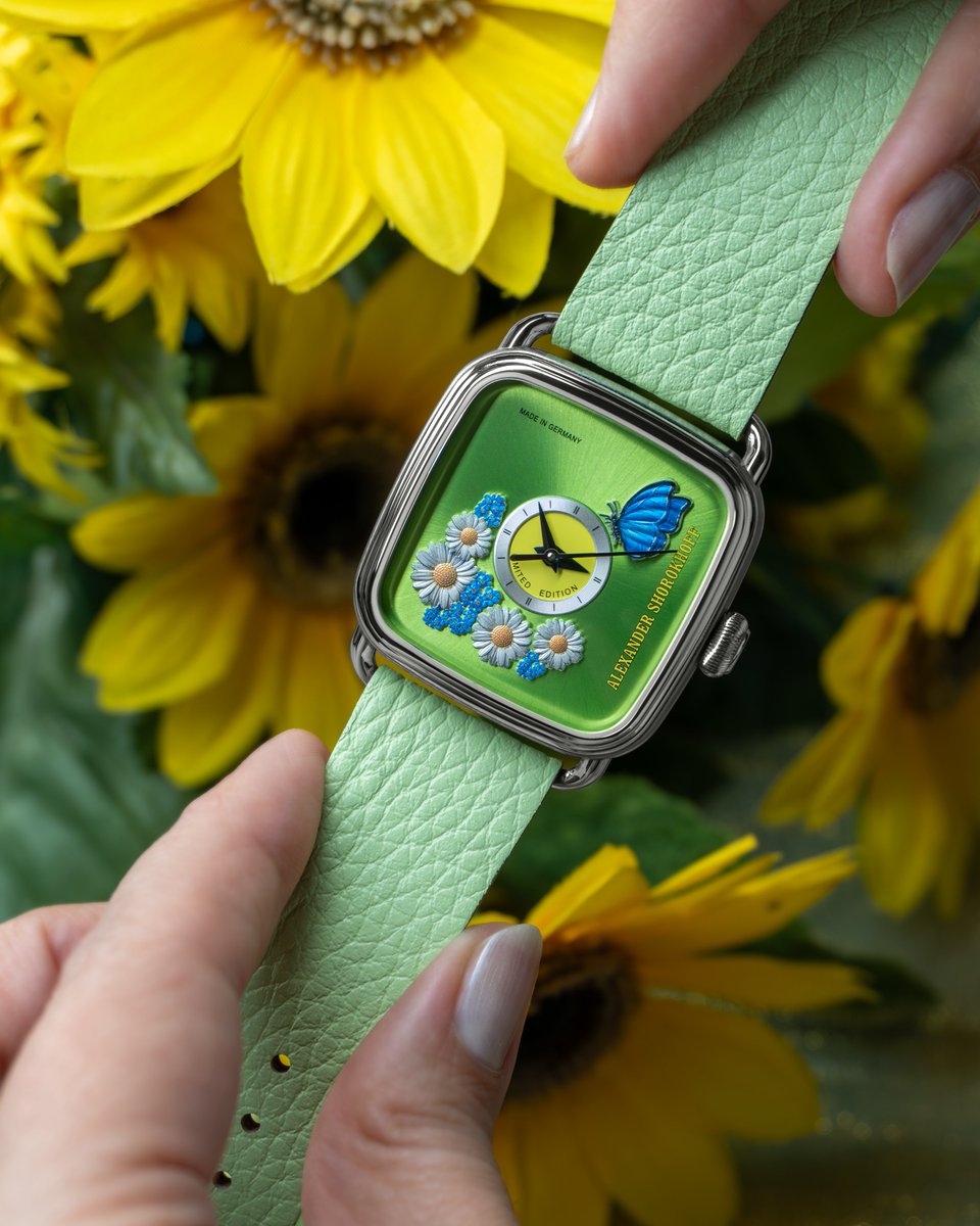 Wearable art that blooms all year round.

Model SUMMER features a 3D-floral dial with a delicate butterfly, powered by a refined ETA 2000-1
automatic caliber, housed in a 36 x 36 mm stainless steel cushion case.

Discover now: alexander-shorokhoff.com/en/boutique/su…

#alexandershorokhoff #NEW