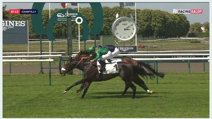 ashsh's tweet photo. In the Mick(ael) of time...
DOLMALAN 🇫🇷 chases home Montreal at Chantilly to land the #Suresnes.
---
Entries in two classics #JockeyClub and #GrandPrixDeParis for @AgaKhanStuds &amp; @DelzanglesMikel https://t.co/MZd123fvyw