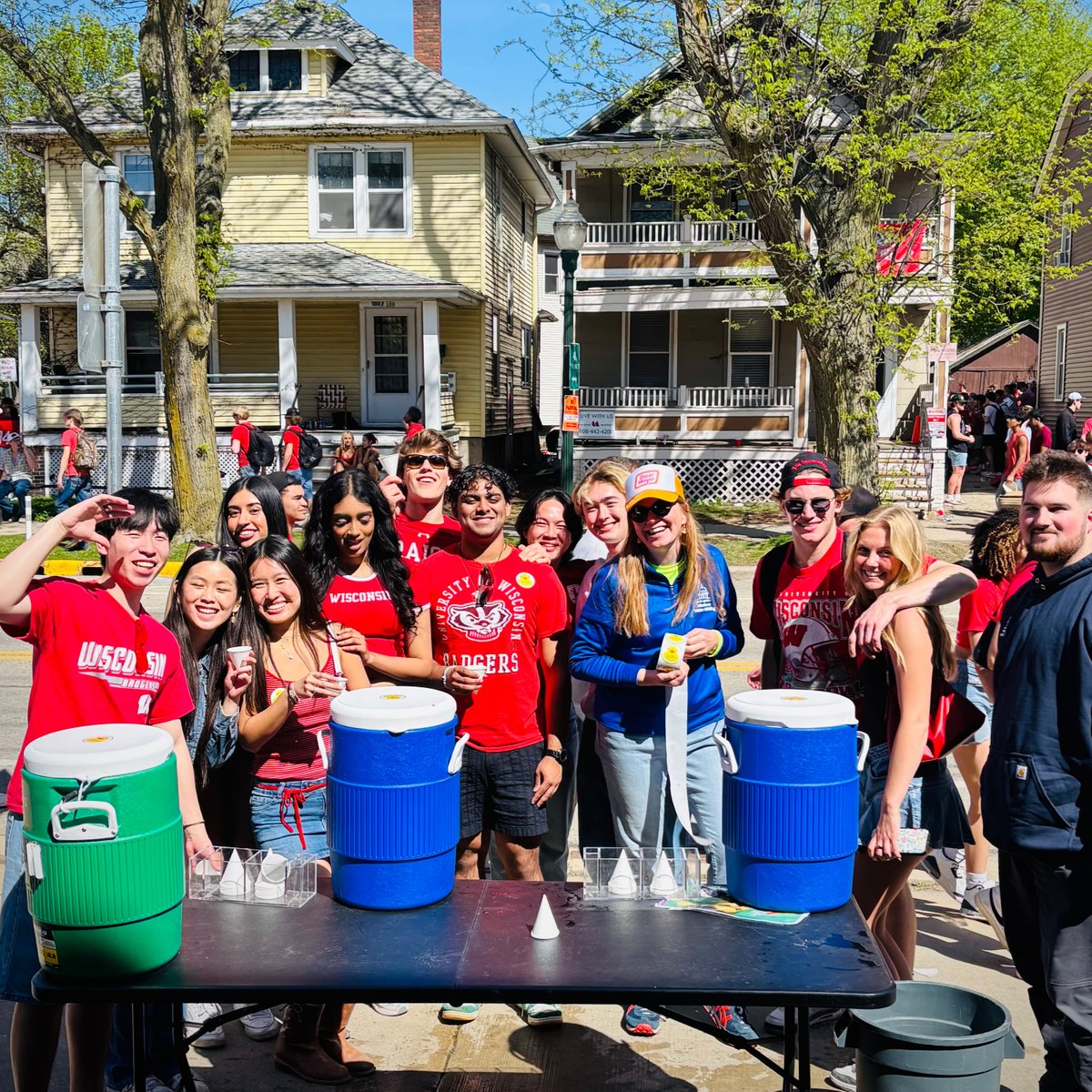 MadWaterUtility's tweet photo. MWU connected with over 2,500 students at the Mifflin Street Block Party; handing out and chatting about water with a very grateful crowd. It was awesome to reconnect with two engineering students who interned and completed their capstone projects with us last year! https://t.co/ZOZS4peih6
