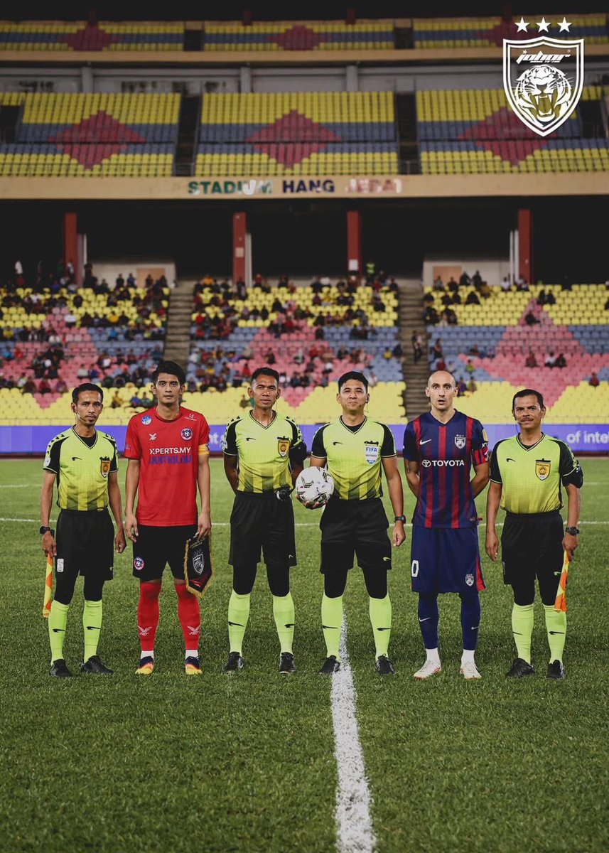 OfficialJohor's tweet image. Let's GO! 🔴🔵

More photos at facebook.com/share/1HUEKC6M…

#LigaSuper
#WhatCanYouDo
#TheTMJeffect
#SouthernTigers
#JDTforAll