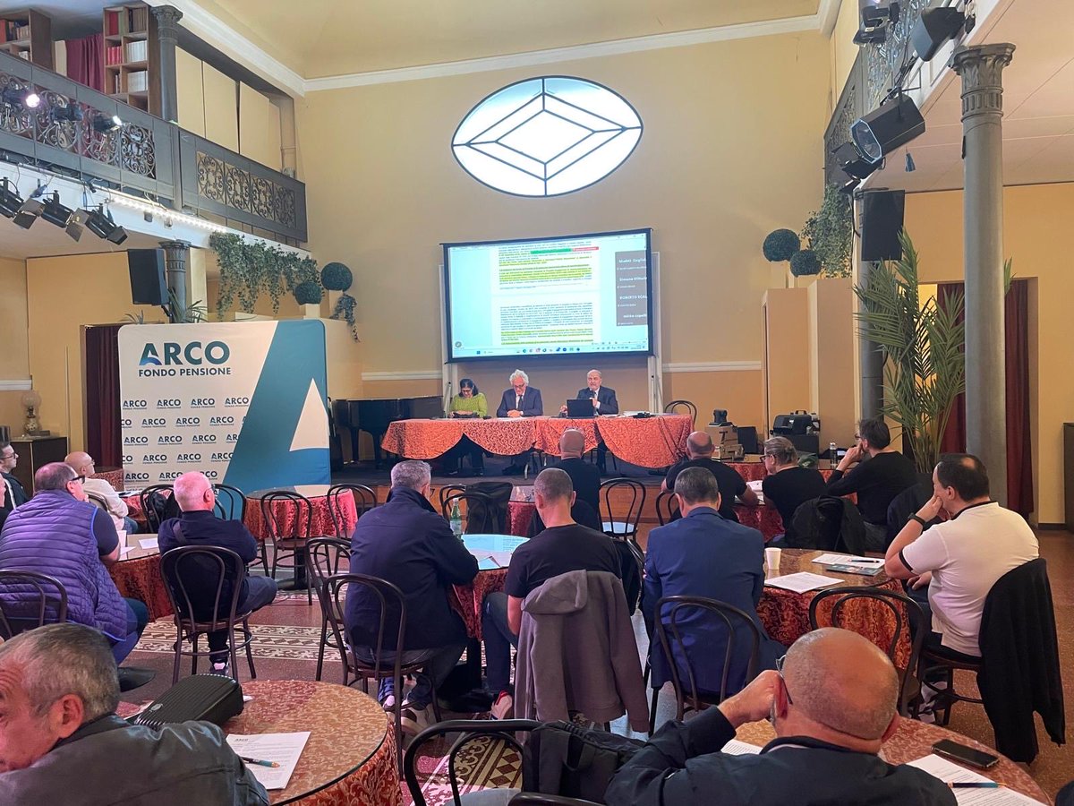 FilcaToscanaPT's tweet image. #28aprile2026 Paolo Orsetti, delegato della #Filca #CISL di #Lucca, partecipa all’assemblea annuale del #FondoArco a #Milano. Un importante momento di confronto e condivisione sui temi della previdenza complementare e della tutela dei lavoratori del settore.💪