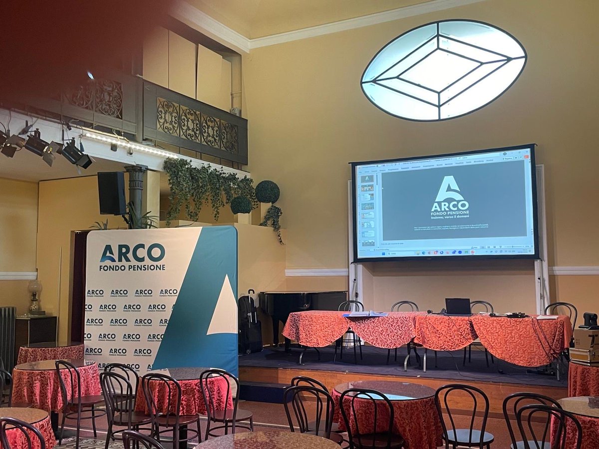 FilcaToscanaPT's tweet image. #28aprile2026 Paolo Orsetti, delegato della #Filca #CISL di #Lucca, partecipa all’assemblea annuale del #FondoArco a #Milano. Un importante momento di confronto e condivisione sui temi della previdenza complementare e della tutela dei lavoratori del settore.💪